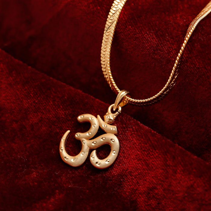 Om Brass Pendant with 18K Gold Plating – Adjustable Chain, Spiritual Necklace for Daily Wear