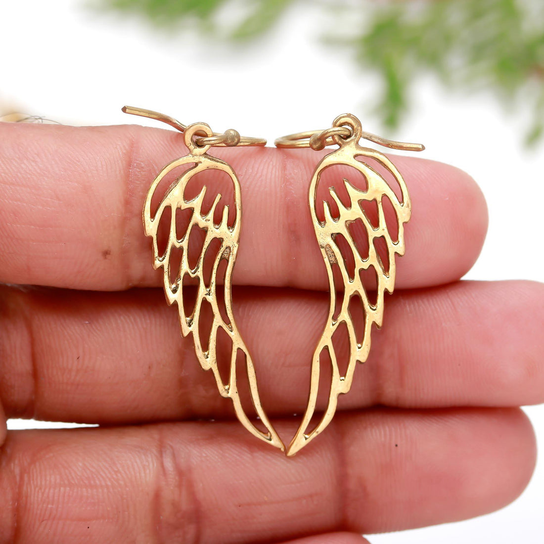 Elegant Gold Earrings Collection: Angel Wings and Horns 🕸️🌙